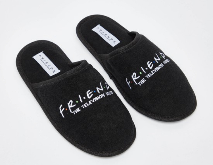 Friends Slippers size 42