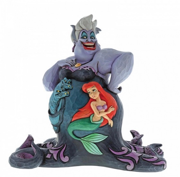 Ariel & Ursula figure villian