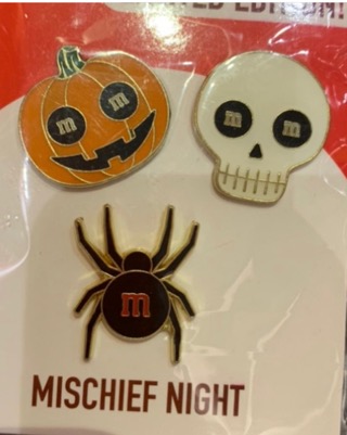 M&ms Halloween  pin set