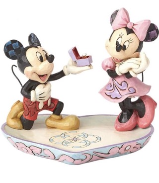 Mickey & Minnie Mouse figure