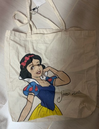 snow white shopping bag