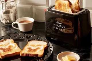 Mickey Mouse toaster