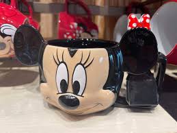 Minnie Mouse mug with spoon