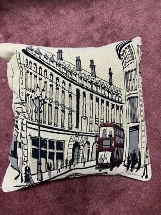 London cushion 