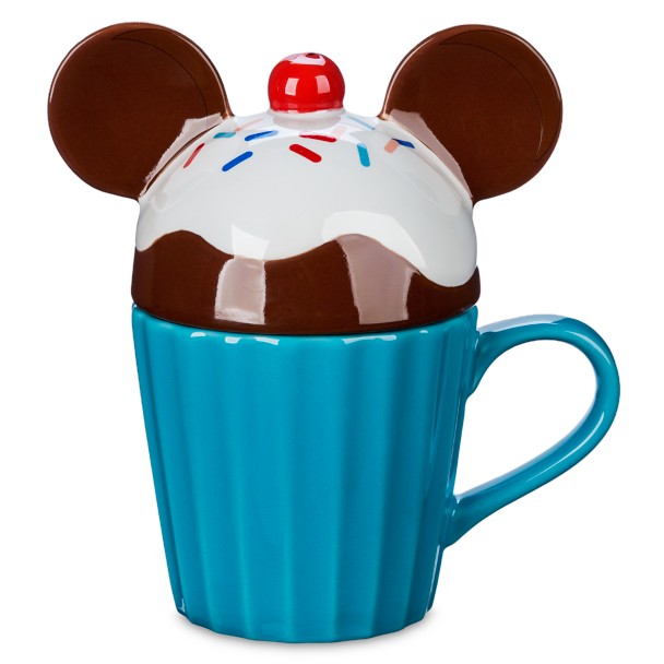 Mickey Mouse mug cupcake