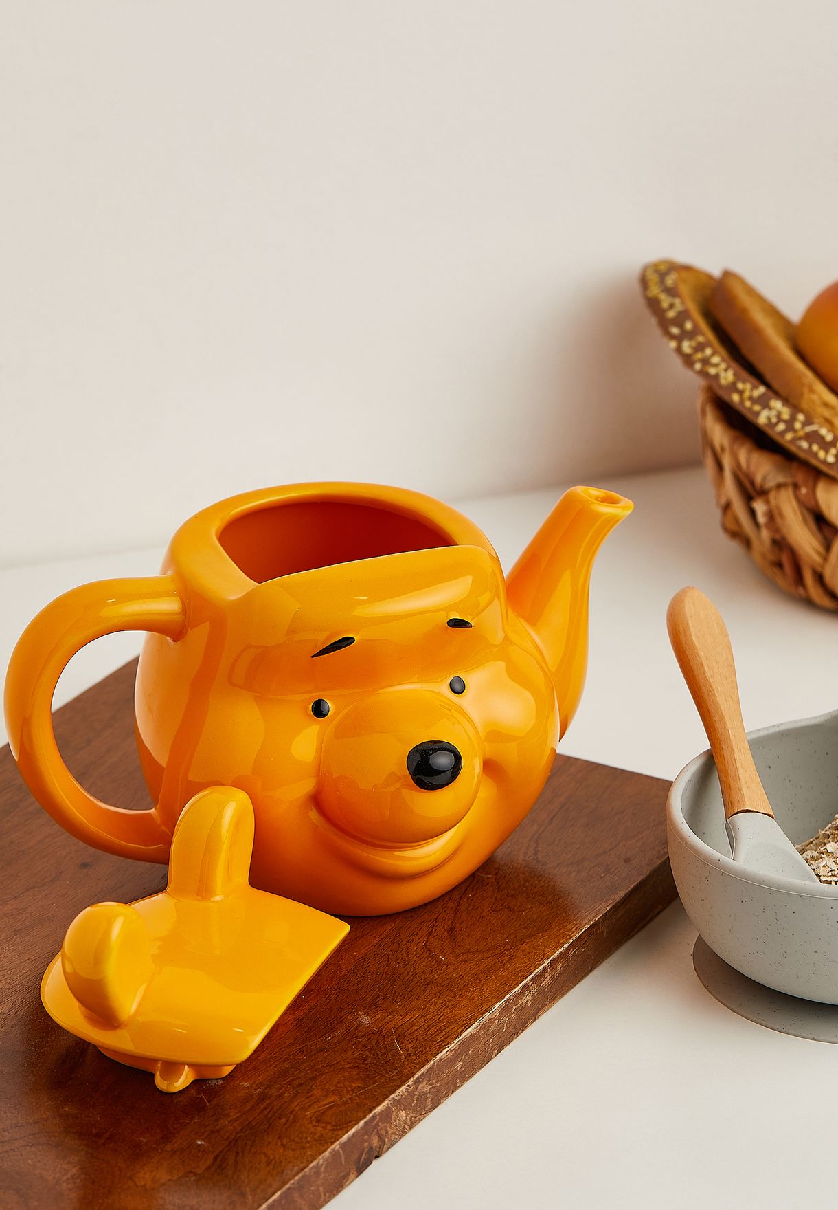 Winnie the pooh teapot