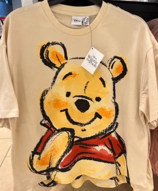 Winnie the pooh tshirt adult size m