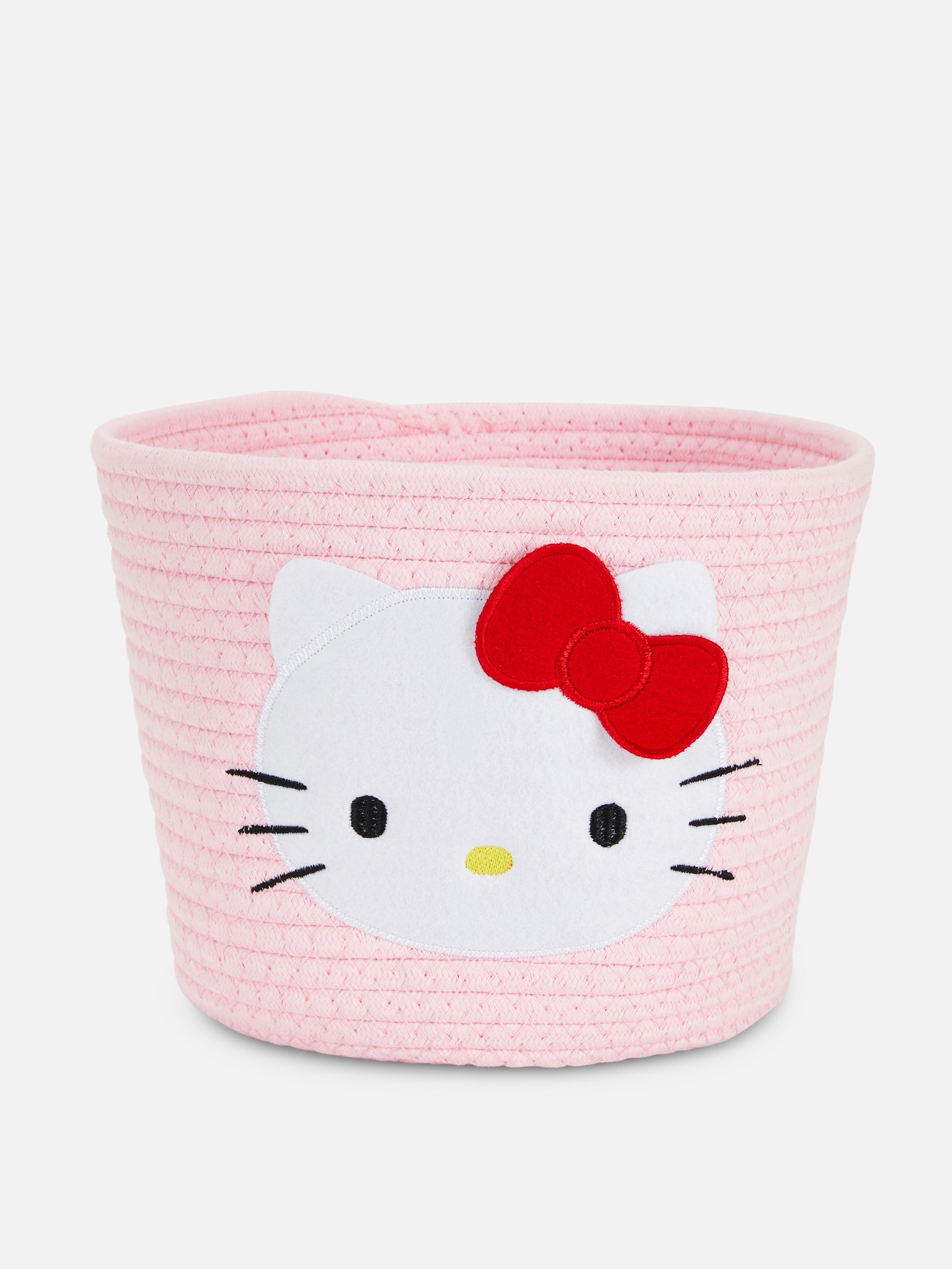 Hello kitty basket