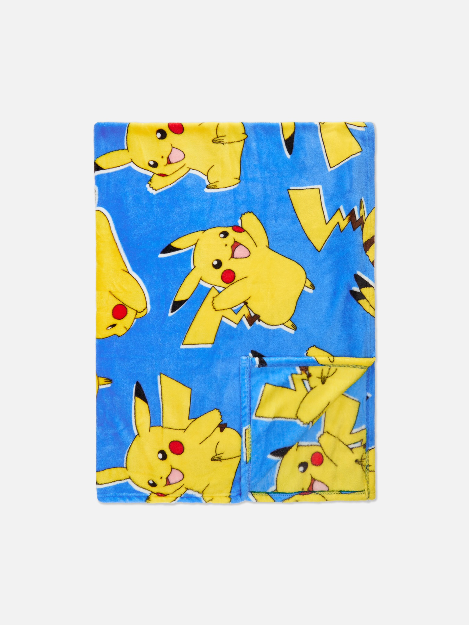 Pokemon blanket size 120 x 150 cm