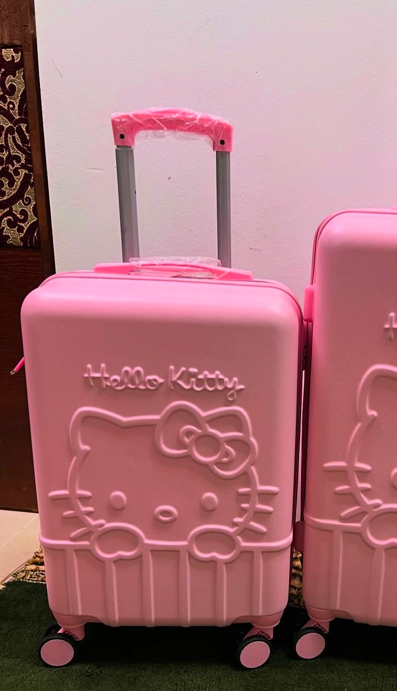 Hello kitty suitcase small size